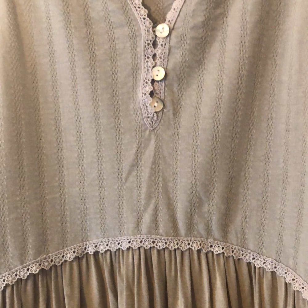 POL Simple but Unique top size Small NWOT - Picture 7 of 11